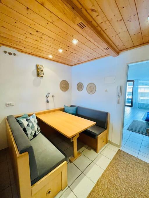 Allgaeu Living - 46Sqm โอเบอร์สเทาเฟิน ภายนอก รูปภาพ